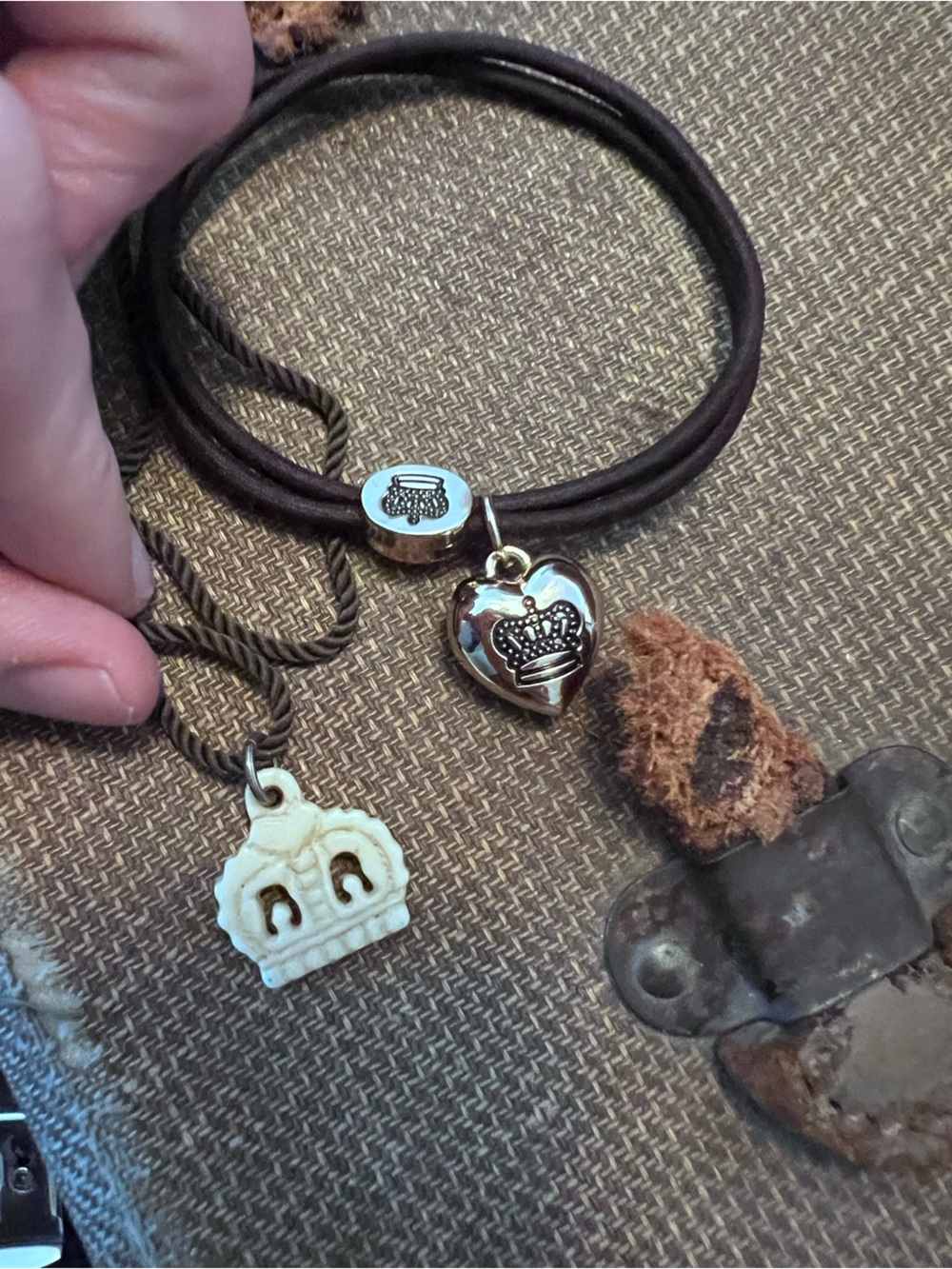 Juicy Couture Elastic bracelet & Y2K juicy necklace crown